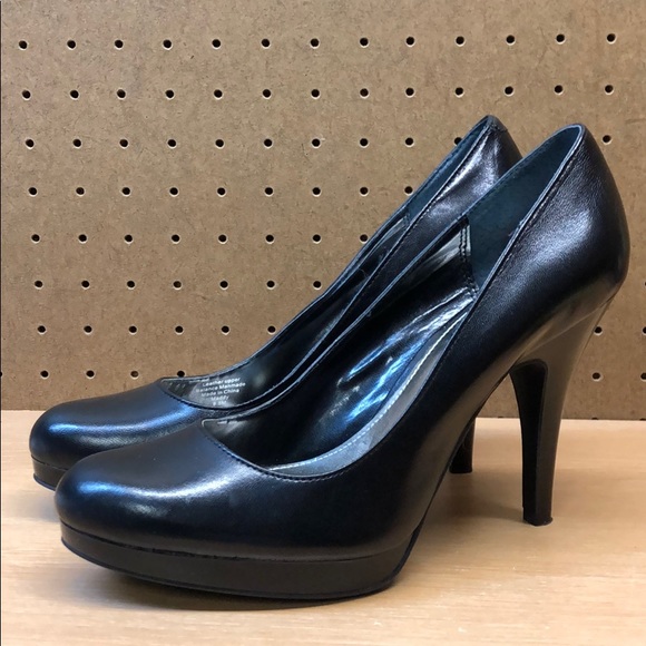 Alfani Shoes - Alfani Maddy Black Leather Pumps sz 8.5 women’s